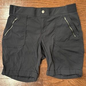 Athleta Black Nylon Hiking Shorts Size 14 Gorpcore Travel Zip Pocket Athleisure